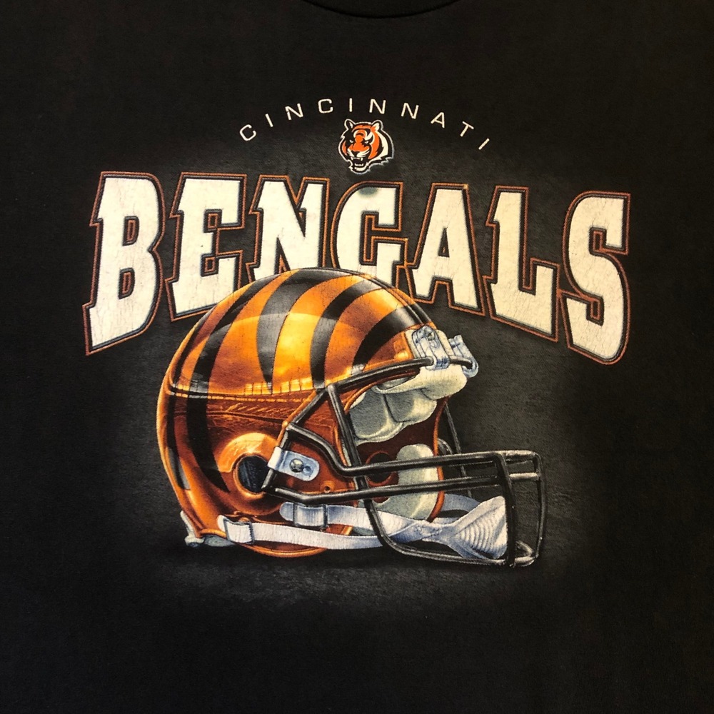 Vtg Cincinnati Bengals NFL Helmet Graphic T-Shirt Black Mens 2XL Fotball